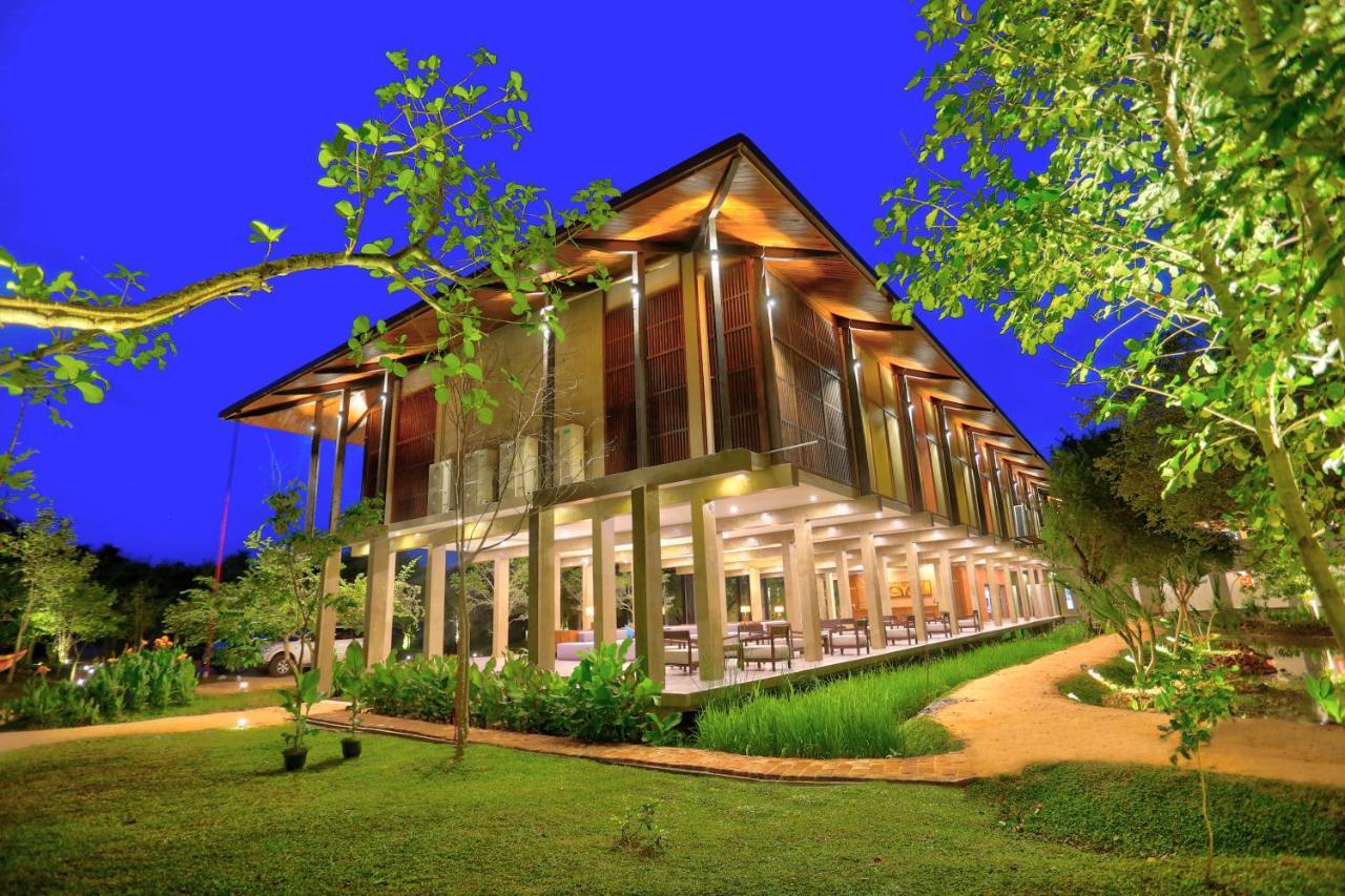 Tropical Life Resort And Spa 담불라 외부 사진