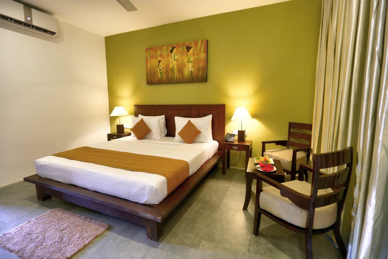 Tropical Life Resort And Spa 담불라 외부 사진